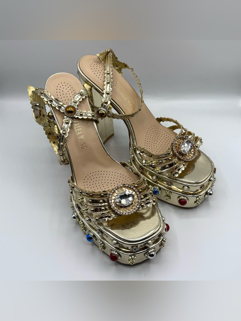 Azalea Wang Lola Platform High Heel Sandals Gold Jeweled Embellished Size 11